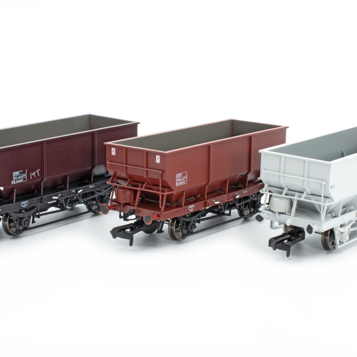 New Accurascale Exclusives - ICI and ZDV Engineers 21 Ton Hopper Packs