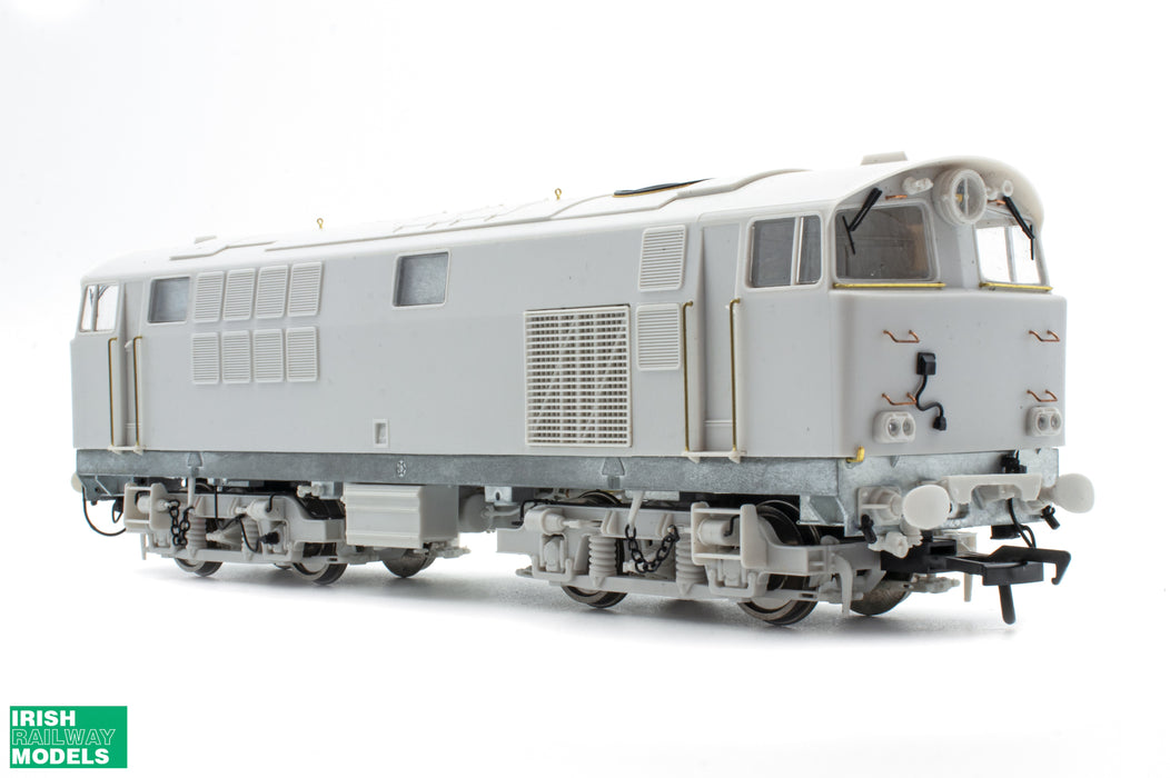 102 'Falcon' NIR Blue, with Red Chevrons - DCC Sound