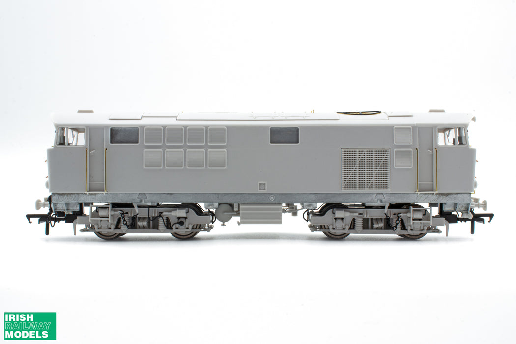 102 'Falcon' Maroon (as delivered) - DCC Sound